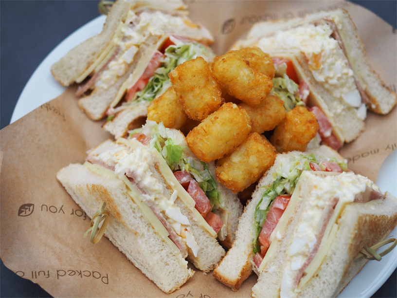 Veggie club sandwich